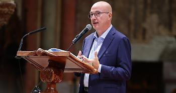 Spettacolo su San Francesco in scena nella basilica di Assisi: l'intervista ad Aldo Cazzullo