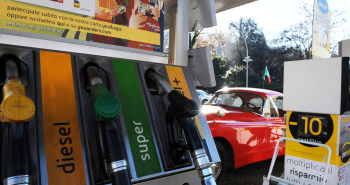 Tra rincari energetici, sicurezza urbana e sfide sanitarie 