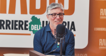 "L'uomo che colora il Trasimeno": on air il primo episodio di Storie e Personaggi | VIDEO